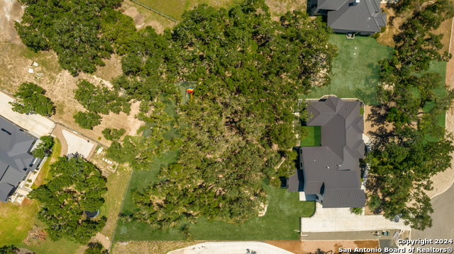 Image 49 of 61 For 718 Post Oak Ridge