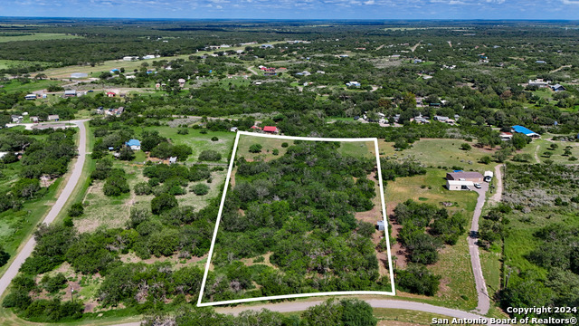 Details for 5 Ac Lago Dr, Sandia, TX 78383