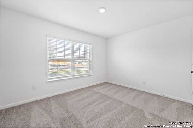 Image 15 of 18 For 16032 Imes Way