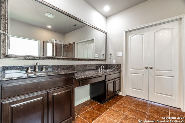 Image 33 of 69 For 21326 Catlin Court