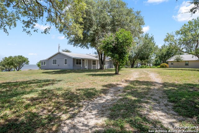 Image 3 of 39 For 128 Live Oak