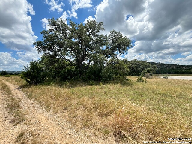 Details for 199 Concho Ln, Bandera, TX 78003