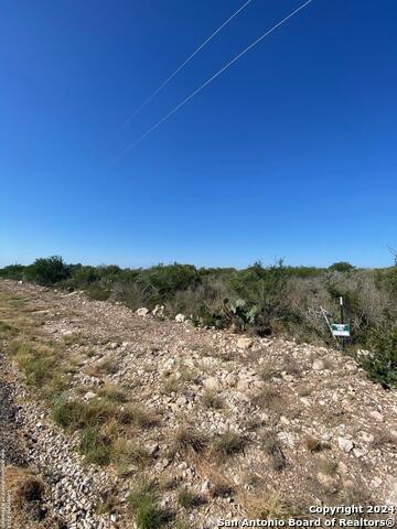 Details for 583 Legend Hills Rd, Uvalde, TX 78801