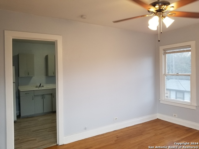 Listing photo id 1 for 218 Claremont Ave  3