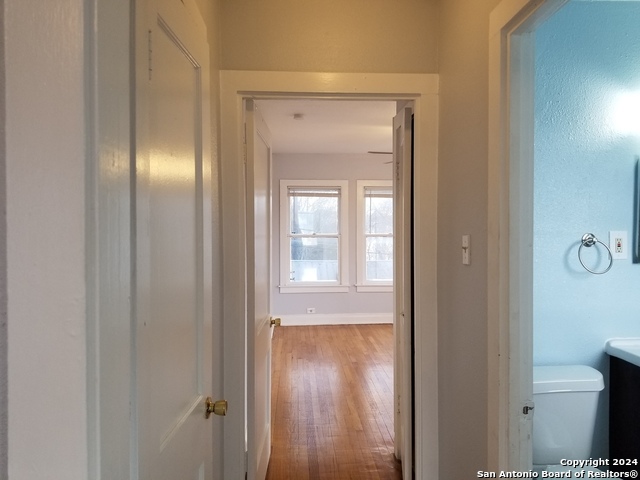 Listing photo id 6 for 218 Claremont Ave  3