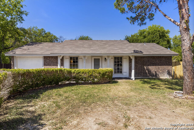 Image 4 of 30 For 11915 Los Cerros St