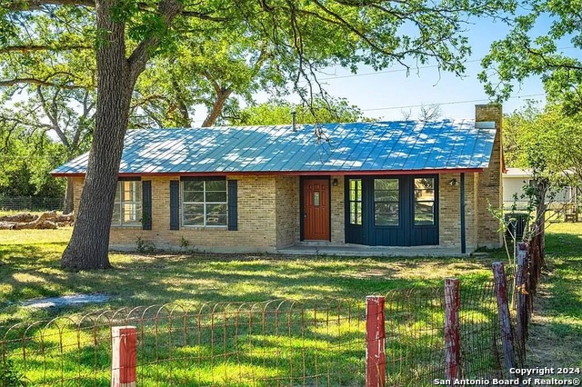 Details for 311 Patterson Creek, Leakey, TX 78873