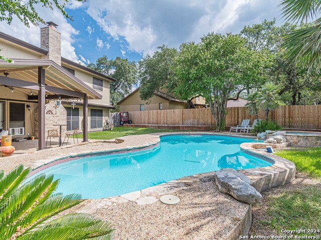 Details for 2110 Encino Loop, San Antonio, TX 78259