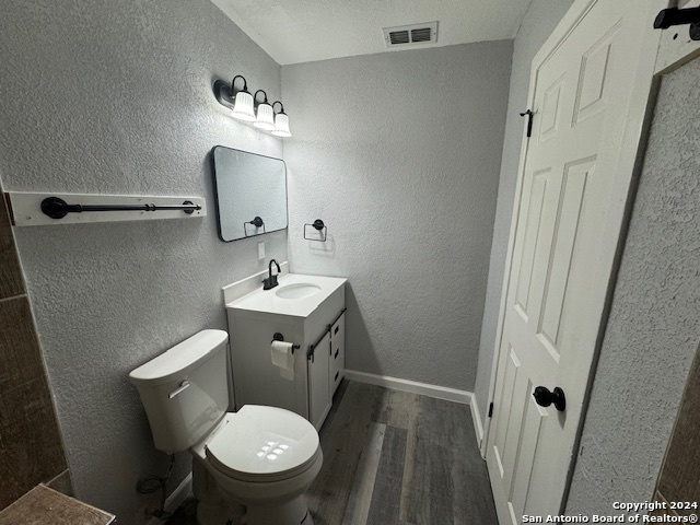 Image 17 of 20 For 526 San Eduardo Ave N