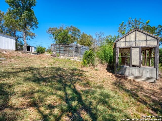 Listing photo id 28 for 135 Silver Springs Road S