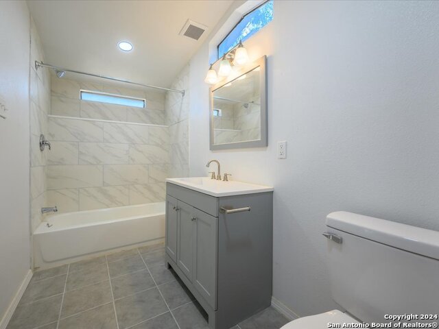 Image 11 of 20 For 4207 Waterwood Pass Dr