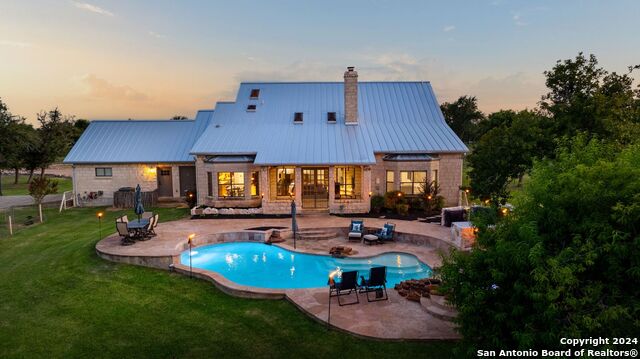 Details for 374 Schattenbaum, Fredericksburg, TX 78624