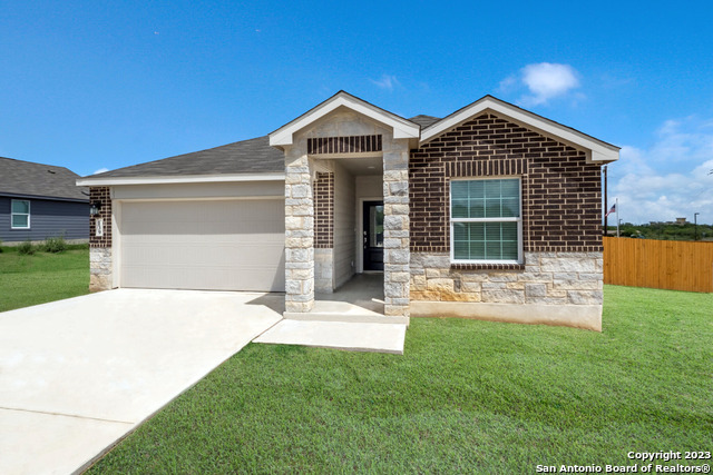 Details for 744 Opossum Trl, New Braunfels, TX 78130