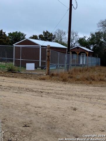 Listing photo id 1 for 475 Skyline Dr