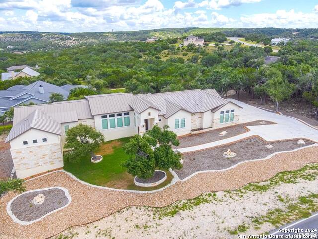 Image 3 of 43 For 3105 Comal Springs