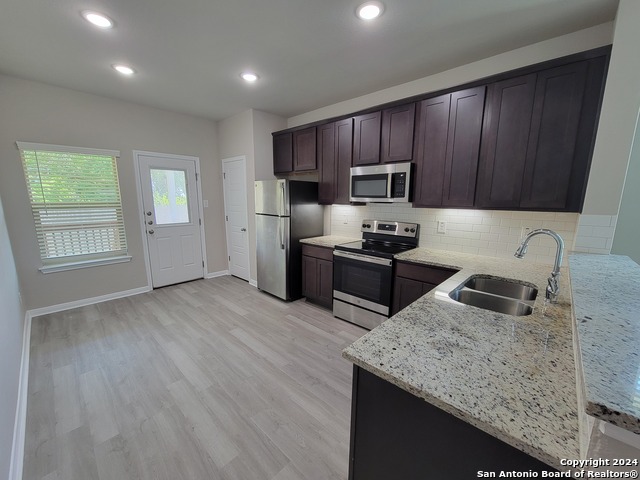 Image 4 of 18 For 226-224 Joseph Cir  224