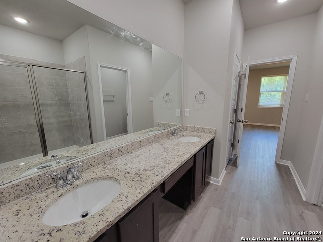 Image 9 of 18 For 226-224 Joseph Cir  224