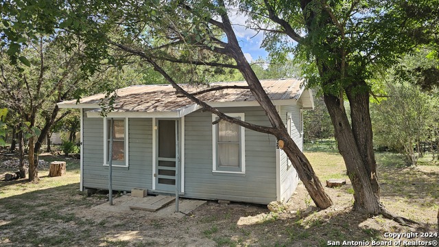 Details for 728 Northeast Dr, Bandera, TX 78003