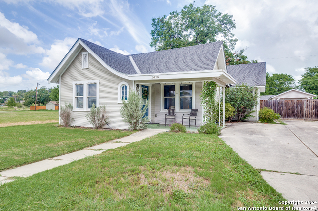 Details for 1415 Mistletoe Ave W, San Antonio, TX 78201