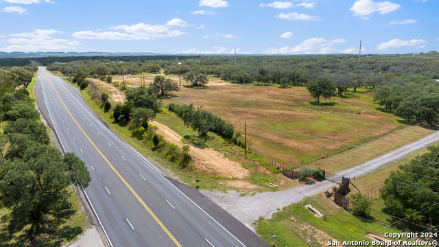 Image 12 of 34 For 2631 Us Highway 281