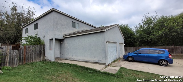 Details for 3851-3853 Maverick Crk, San Antonio, TX 78247