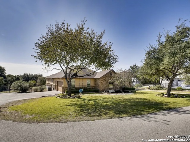 Image 2 of 11 For 2062 Comal Springs