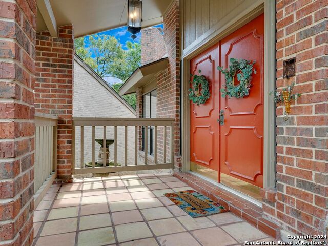 Image 4 of 35 For 10903 Wellsprings Cir