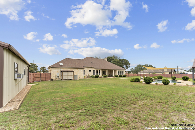 Image 18 of 40 For 133 Vintage Ranch Cir