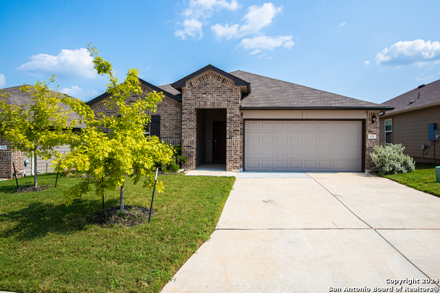 Details for 832 Pronghorn Trl, Seguin, TX 78155