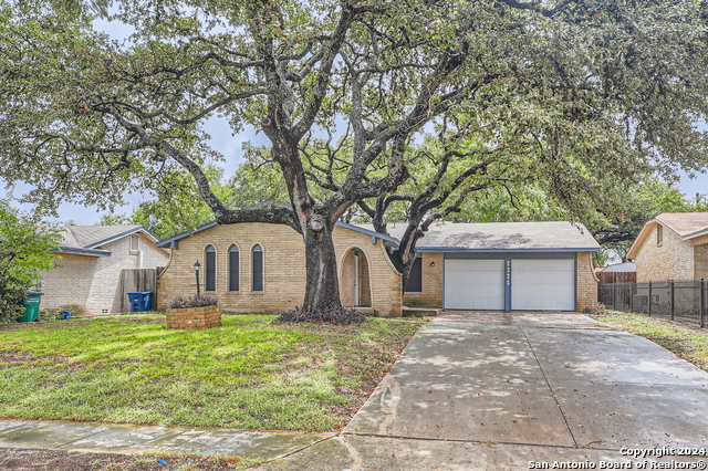 Image 2 of 29 For 6226 Pancho Villa Dr