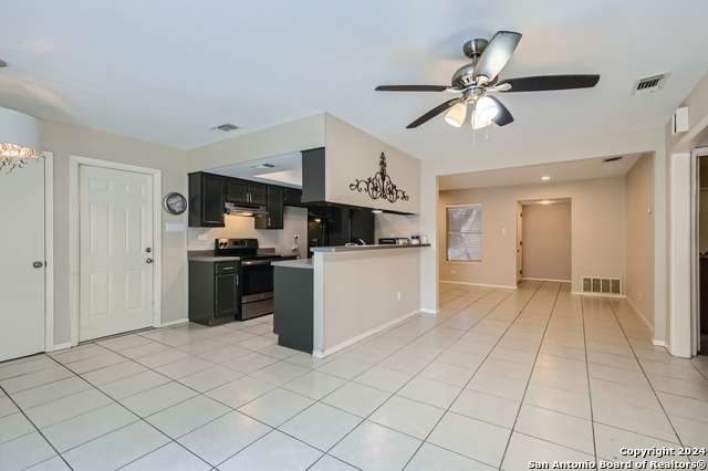 Image 6 of 29 For 6226 Pancho Villa Dr