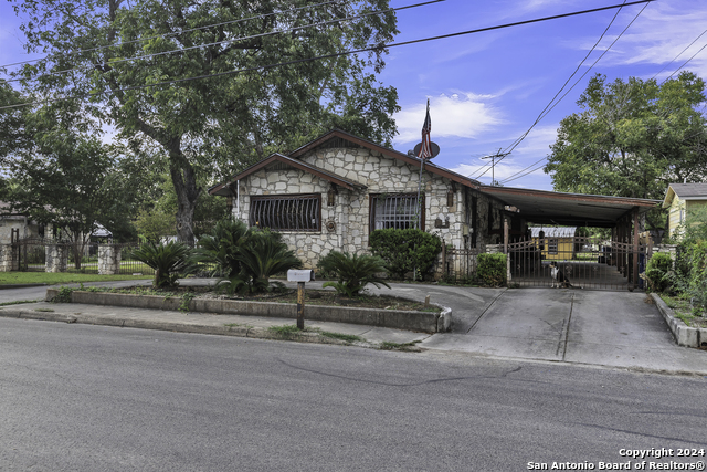 Details for 612 Stonewall St, San Antonio, TX 78214