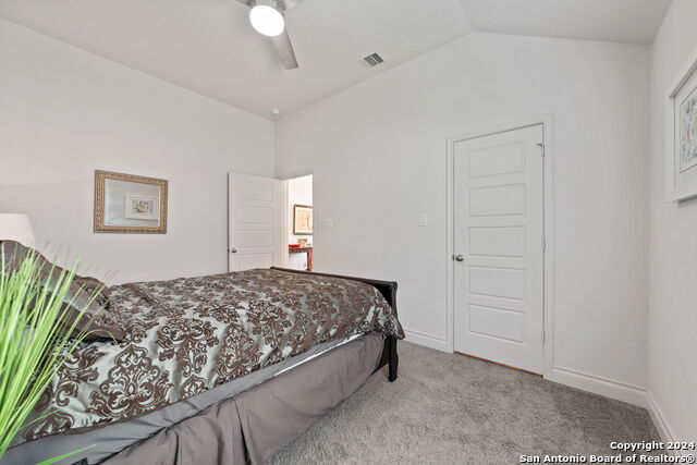 Image 36 of 43 For 9711 Innes Pl