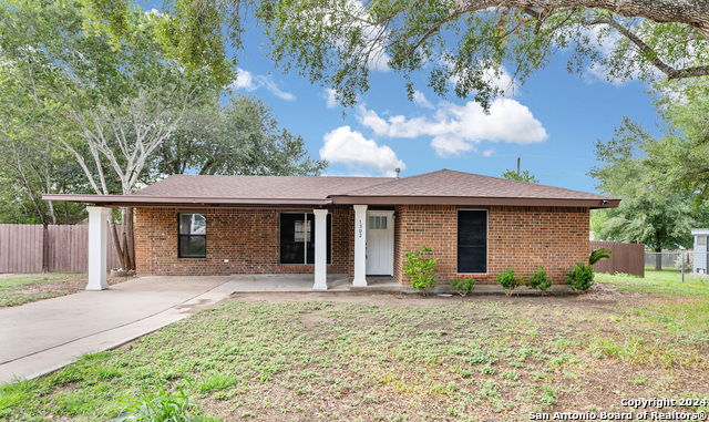 Details for 1302 Amy St  , George West, TX 78022