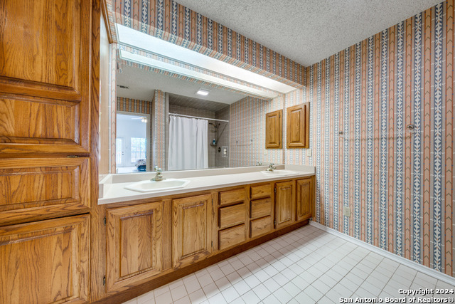 Image 15 of 25 For 17104 Vardon Way  17104