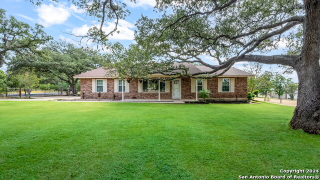 Details for 509 Rudeloff Rd, Seguin, TX 78155