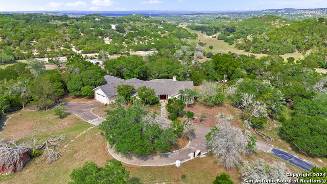 Details for 120 Roundup Dr, Boerne, TX 78006