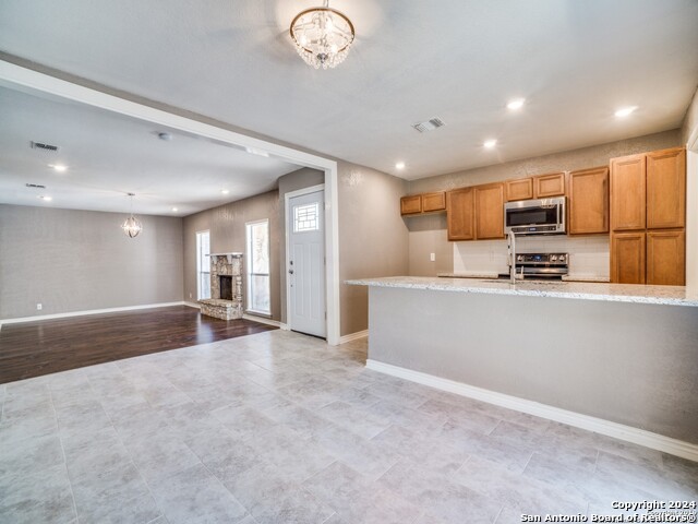 Image 17 of 25 For 4403 Bermuda Hill