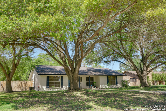 Details for 1504 30th St, Hondo, TX 78861