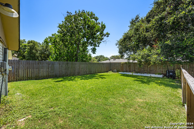 Image 34 of 35 For 212 San Saba