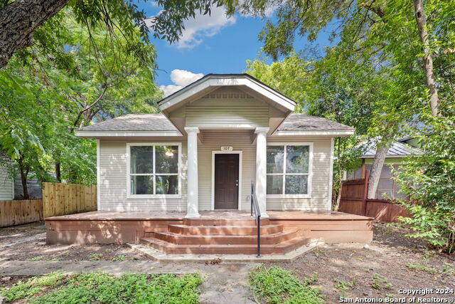 Details for 107 Fairbanks Ave, San Antonio, TX 78210