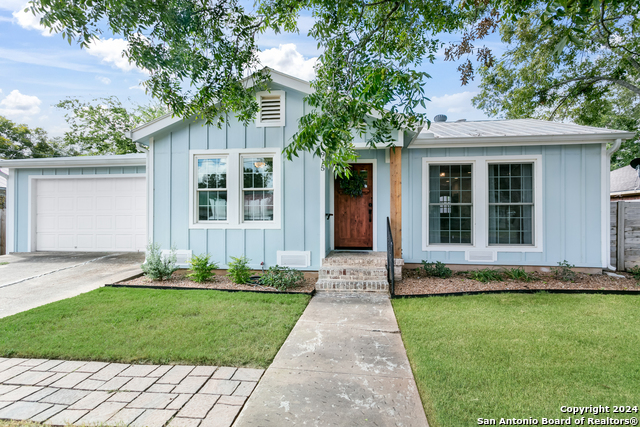 Details for 915 Bell  , Fredericksburg, TX 78624