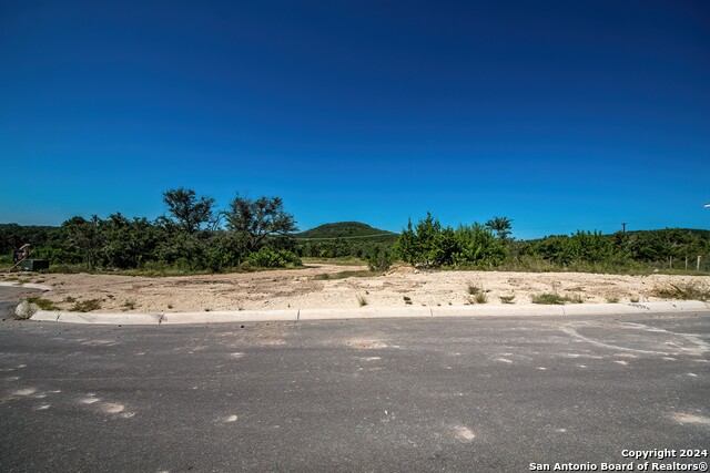 Image 13 of 18 For 23213 Logan Cyn