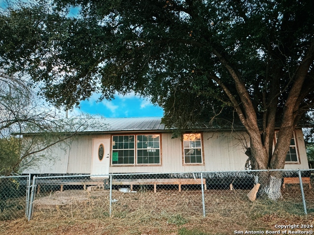 Details for 308 Copp  , Cotulla, TX 78014