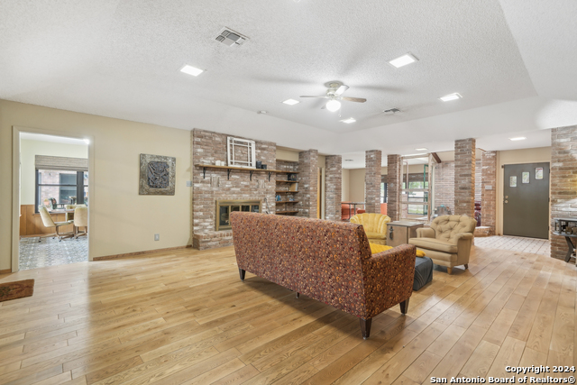 Image 8 of 66 For 9616 Azalea Cir