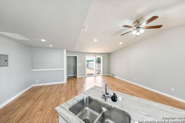 Image 11 of 48 For 2792 Woodcrest Dr