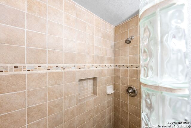 Image 13 of 48 For 2792 Woodcrest Dr