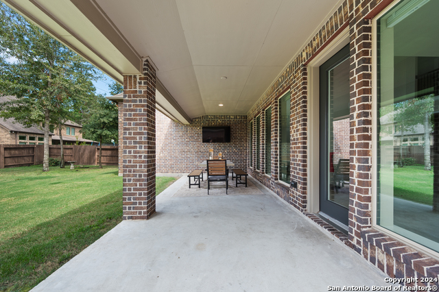 Image 44 of 51 For 16815 Holtwood Oak Drive