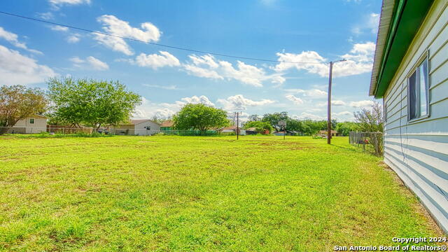 Image 17 of 31 For 1510 C St  