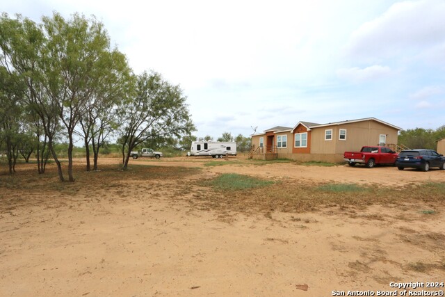 Listing photo id 19 for 104 County Road 2669